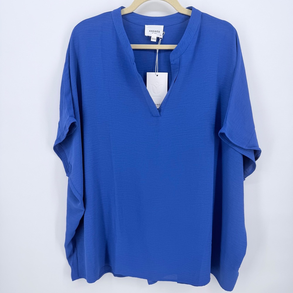 Andree by Unit Oversized Blouse Womens 2X Blue NEW V Neck Boxy Top Fits 3X
